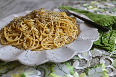  Cacio e Pepe: Bir Roma Klasiği İçin Sınırsız Peynirli Bir Macera mı?